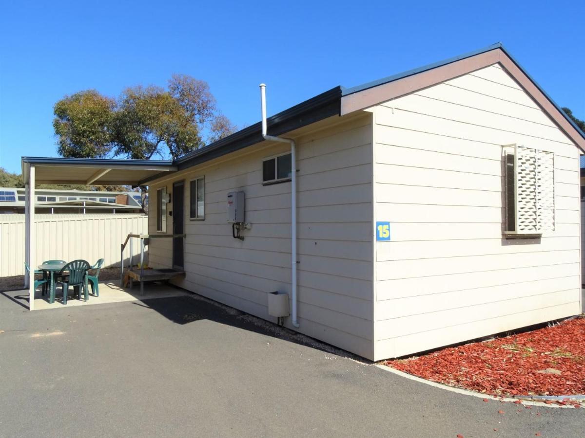 Moonta Bay Cabins Motel Port Moonta Buitenkant foto