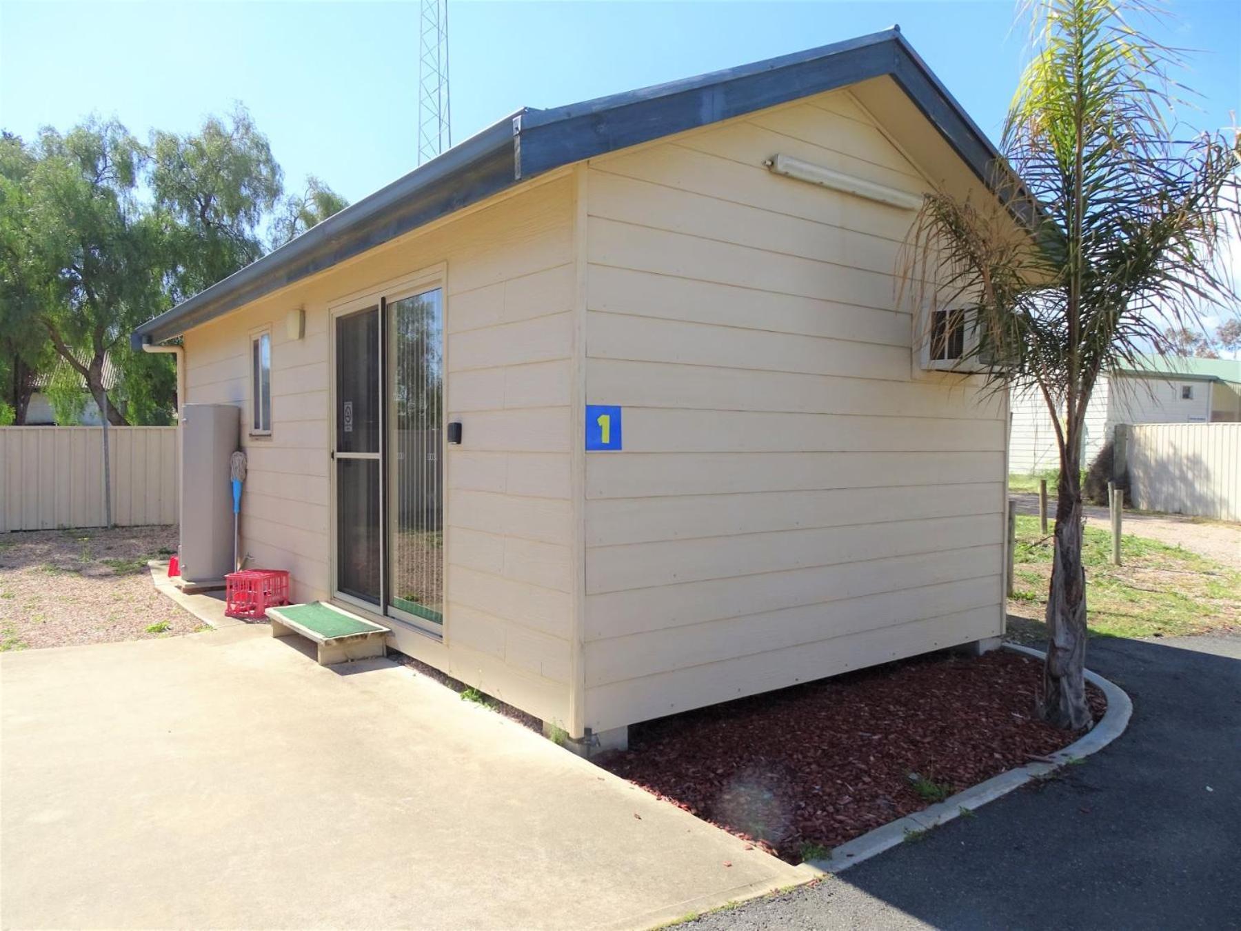 Moonta Bay Cabins Motel Port Moonta Buitenkant foto